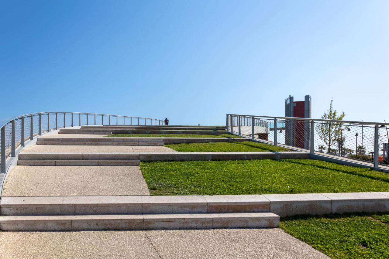 Romantico Open Space A 3Min Dalla Spiaggia - Homeunity Ріміні Екстер'єр фото